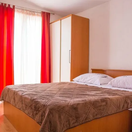 Alaburic Apartment