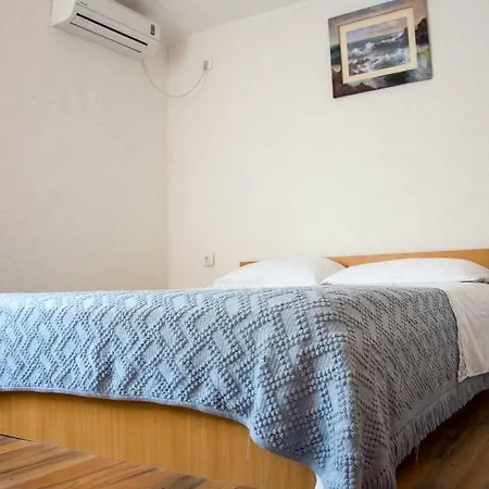 Alaburic Apartment
